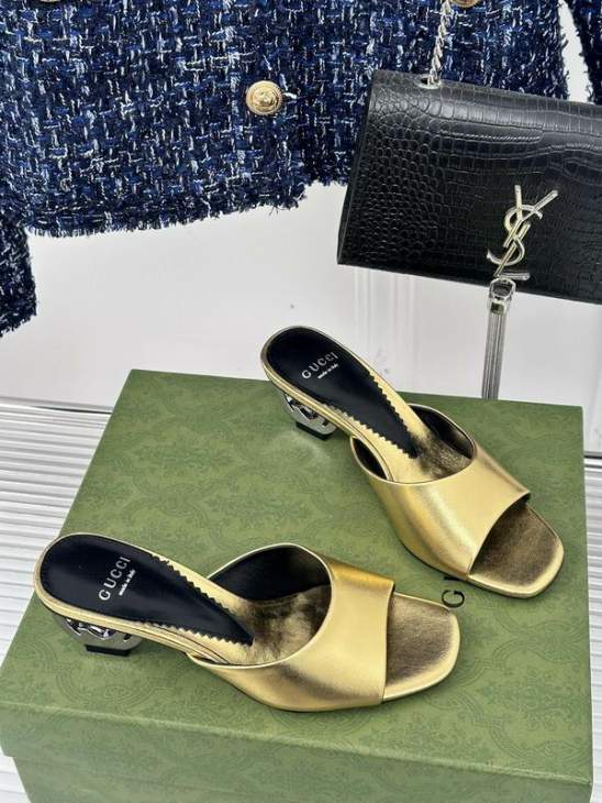 Picture of Gucci Slippers _SKUGuccisz35-42mnf01022152